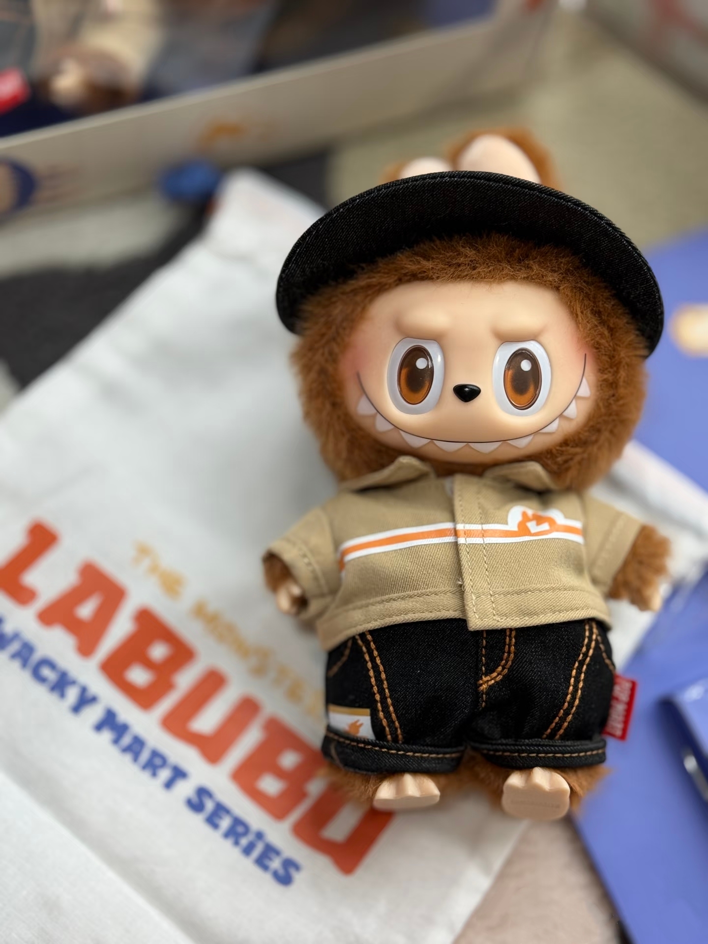 Labubu - Wacky Store Manager - Rara Land